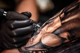 All tattoo artists are not created equal and you will never make it amongst them if you don't have the right skills to compete. Will A Tattoo Artist Finish Someone Else S Work Inkedmind