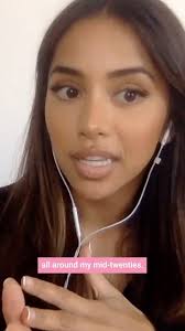 If you're toying with the idea of starting your own business,  @peppermintgrovefragrances founder Hannah Drury has the advice you need to  get started 👏🏼🤍