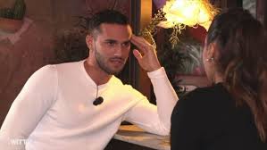 Esterna inedita di Sara e Sonny