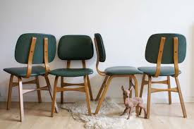 Maybe you would like to learn more about one of these? Set Vintage Stoelen Uit De Jaren 50 60 Houten Retro Stoel Met Groen Skai Leer 4x Vintage Stoelen Retro Stoelen Woonkamer Vintage