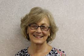 Nancy Grimsley's Instagram, Twitter & Facebook