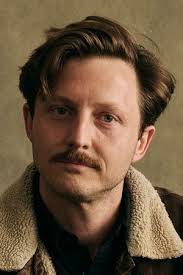 Julia Bales : biographie, filmographie, photos & vidéos