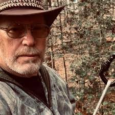 Taylor Stice's Instagram, Twitter & Facebook