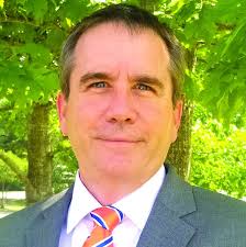 Shoemaker hired to head LC IT operations