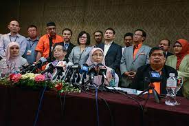 Pakatan harapan (ph) is a malaysian political coalition which succeeded the pakatan rakyat coalition. Rakyat Perlu Diberi Penjelasan Mengenai Dasar Kerajaan Yang Tidak Popular Aliran