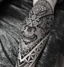 Skull Geometric Leg Tattoo Lotus Mandala Tattoo Black Background Leg Tattoo Men Leg Tattoos Mandala Thigh Tattoo