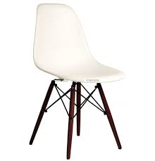 Coque en plastique abs, finition mate et pieds eiffel en bois couleur naturel ou peint couleur noyer. Chaise Dsw Abs Einrichten Und Wohnen Wohnen Stuhle