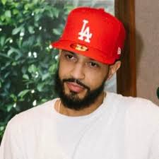 Candace Sweet (@DownforCBrown)