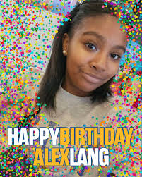 Happy Birthday to sophomore middle blocker Jada Hampton! We love you and  hope you have a special day!! 💙💛🥳