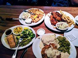 Be sure to complete your meal at this restaurant with a drink from the restaurant's full bar. Cheddar S Scratch Kitchen Restaurant 1950 E Primrose St Springfield Mo 65804 Usa