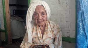 Jika kamu sedang hamil dan bermimpi tentang nenek kamu, kamu mungkin tidak menerima dukungan yang kamu harapkan dalam kehamilan kamu. 100 Arti Mimpi Melihat Nenek Yang Sudah Meninggal Tua Sakit Lengkap Mimpi Melihat Melahirkan