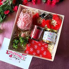 A box of chocolates is the safe valentine's day gift. Spectacular Love Box For Valentine Valentine Wife
