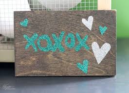 How To Use Heat Transfer Vinyl On Wood Fynes Designs Heat Transfer Vinyl Projects Silhouette Crafts Heat Transfer Vinyl
