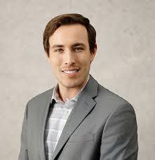 Alex Radig's Instagram, Twitter & Facebook