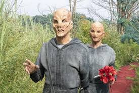 Includes a look at doug jones' character who calls to mind abe sapien from director's 'hellboy'. Doug Jones Moviepilot De