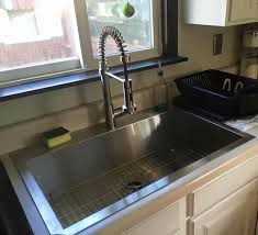 vigo edison single handle pull down