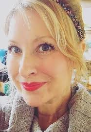 Yoga Therapy Foundations, Tools, and Practice: A Comprehensive Textbook  eBook : Hyland Robertson, Laurie, Finlayson, Diane, Raj, Matra, Atkins,  Melinda, Balasubramanian, Sundar, Banks-Harold, Marsha D., Bar, Judi,  Bethel, Kelli, Blashki, Leigh, Butler ...