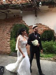Edwin luna reveló que se casaron en secreto hace unos días, ante un juez en una ceremonia completamente privada. Todos Hablan De Edwin Luna Pero Y La Trakalosa La Ley 107 9 Fm