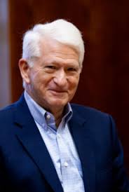 Votes to censure, express no confidence in Gene Block fail in UCLA Academic  Senate