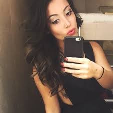 Adrianna Jordan's Instagram, Twitter & Facebook