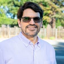 Timothy Karas's Instagram, Twitter & Facebook