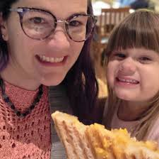 Tips for a successful farmers market setup?