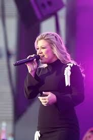 Play kelly clarkson and discover followers on soundcloud | stream tracks, albums, playlists on desktop and mobile. Kelly Clarkson Videography Wikipedia