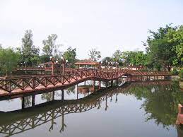 Air terjun dapat berupa buatan yang biasa digunakan di taman. Cuti Cuti Malaysia Air Terjun Menarik Di Perlis