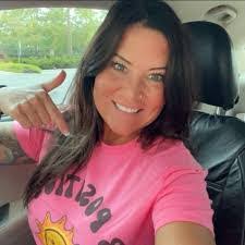 Lori Swaney's Instagram, Twitter & Facebook