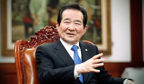 제15·16·17·18·19·20대 국회의원과 제20대 전반기 국회의장을 역임하였으며, 제46대 국무총리를 지냈다. ì •ì„¸ê·  ê°œê° ë•Œ ì±…ìž„ì´ë¦¬ë¡œì„œ ì‹¤ì§ˆì  ì œì²­ê¶Œ í–‰ì‚¬í•  ê²ƒ