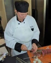 While ziprecruiter is seeing hourly wages as high as $43.51 and as low as $11.78, the majority of. Ultimate Guide On How To Become A Personal Chef In 2021