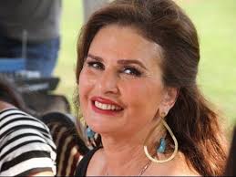 الهام شاهين تنوى عمل عملية تجميل ويسرا ترفض مقارنة سرايا عابدين مع حريم drop earrings youtube fashion
