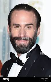 London, UK. 10th Feb, 2019. LONDON, UK. February 10, 2019: Joseph Fiennes  arriving for the BAFTA