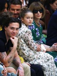 Bedeutende persönlichkeiten, berühmte stars und promis wie john f. Victoria Beckham So Erwachsen Sind Ihre Kinder Inzwischen