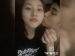 Kim Soo-hyun kissing photo goes viral after he denies romance with the late  Kim Sae-ron