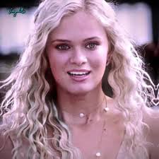 #aquamarine || Aquamarine has a place in my heart🫀|| scp: @Alya || #disney  #mermaid #sarapaxton #blondeicon #edit #trending #gorgous #smalleditor