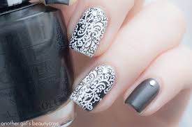 Wählen sie im geöffneten menü schwarzweiß aus. Nailsreloaded Challenge Black White Schwarz Weiss Nailart Nails Nageldesign 5 Another Girl S Beautycase