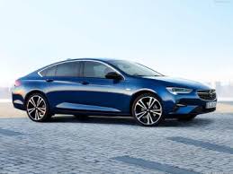 Der wagen bietet käufern einzigartige technologien. Opel Insignia 2020 Grand Sport 2 0 Turbo 230hp 4x4 Gsi Technical Specs Dimensions