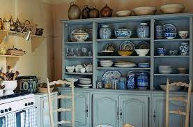 Want your bedroom to be a mix of french provençal, midcentury staples, and contemporary art? The Ins And Outs Of French Country Decor