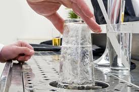 All cooking equipment should be under a suitably ventilated canopy with appropriate overhangs to all sides. Commercial Kitchen Sinks And Dishwashers Your Restaurant Equipment 101
