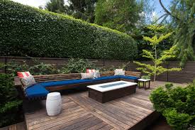 Even if your garden is extremely small, it doesn't mean that you can't give it a great design! 18 Best Decking Ideas For Your Garden Dino Decking