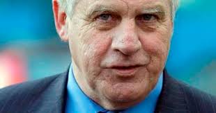 Leeds record goalscorer Peter Lorimer dead at age 74