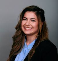 Miranda Crow's Instagram, Twitter & Facebook