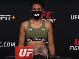 New luana ferracuti hand shoulder satchel. Luana Carolina Misses Weight But Still Fights Poliana Botelho At Ufc Vegas 25 Tatame