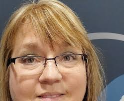 Deanna Kaufman's Instagram, Twitter & Facebook