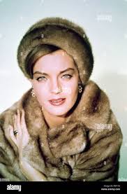 Original Film Title: GOOD NEIGHBOR SAM. English Title: GOOD NEIGHBOR SAM.  Film Director: DAVID SWIFT. Year: 1964. Stars: ROMY SCHNEIDER. Credit:  COLUMBIA PICTURES