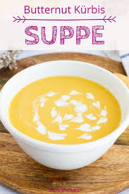 Diese Butternut Kurbissuppe Mit Kokosmilch Ist Sehr Cremig Und Ein Perfektes Herbstrezept Fur Kaltere Tage Und Kurbissuppe Kokosmilch Herbstrezepte Kurbissuppe