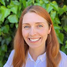 Laura Bixby's Instagram, Twitter & Facebook