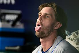 MLB standings 2022: How playoff seeding, Wild Card race will be impacted by  this weekend's schedule