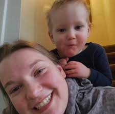 Me and my kids are outside with no where to go can anyone please help pay  for room for the night please I've tried everything please